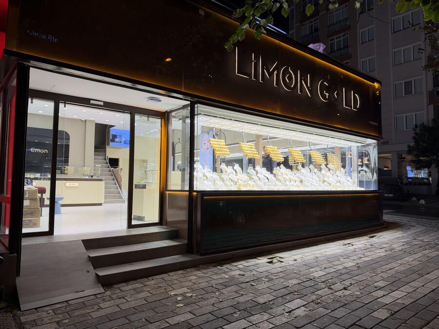 Limon Gold — Mağaza girişi