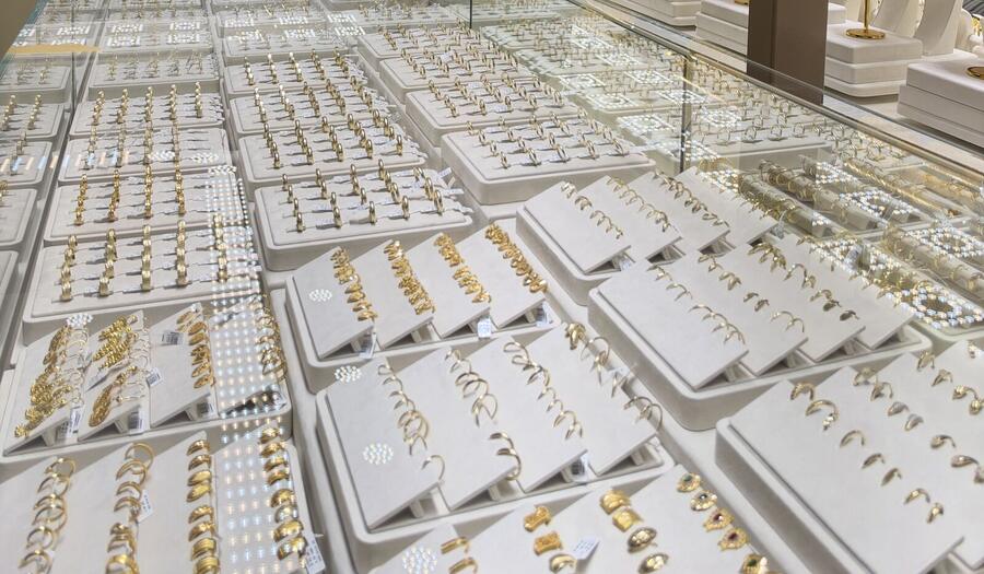 Limon Gold — Yüzük vitrini